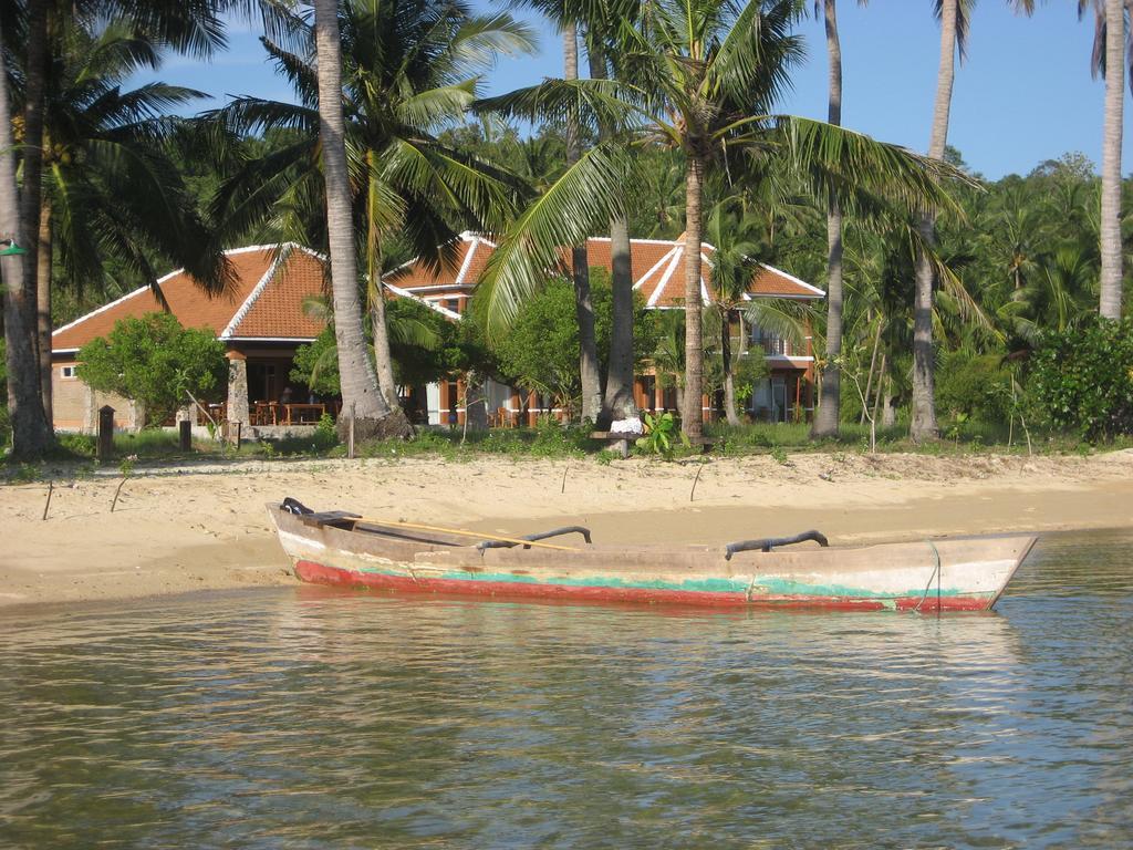 מלון סמאראנג Escape Karimunjawa מראה חיצוני תמונה